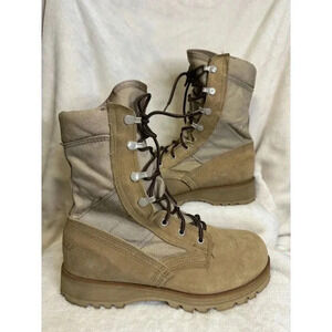 BELLEVILLE Tactical Combat Boots Mens Size 5.5 / 6 Tan Desert Vibram Military